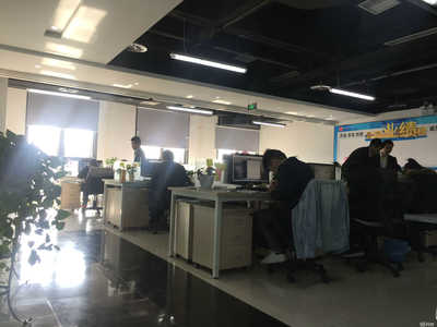 重慶圓圓商務(wù)信息咨詢 賦能企業(yè)決策的專業(yè)伙伴